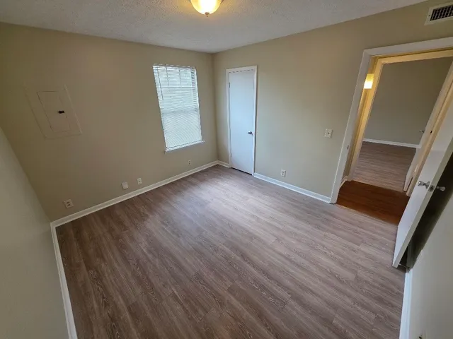 $1,225 | 1107 D Westchester Drive, Nashville, TN 37207