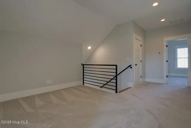 $869,000 | 209 Creek View Circle, Sneads Ferry, NC 28460