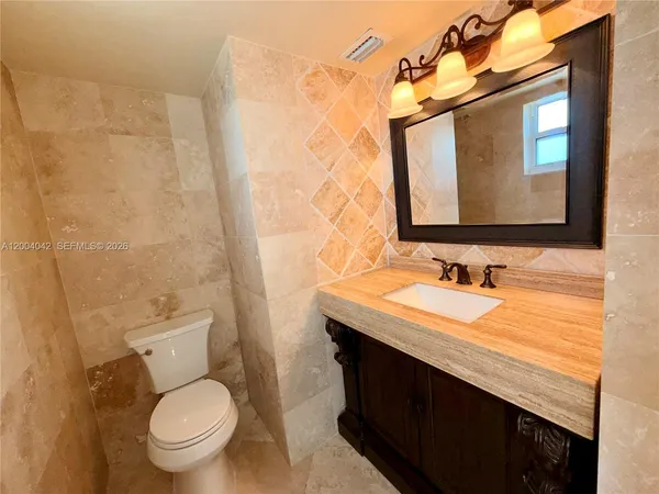 $199,000 | 1075 Northeast Miami Gardens Drive, Unit 306, Miami, FL 33179