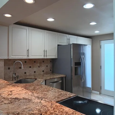 $199,000 | 1075 Northeast Miami Gardens Drive, Unit 306, Miami, FL 33179