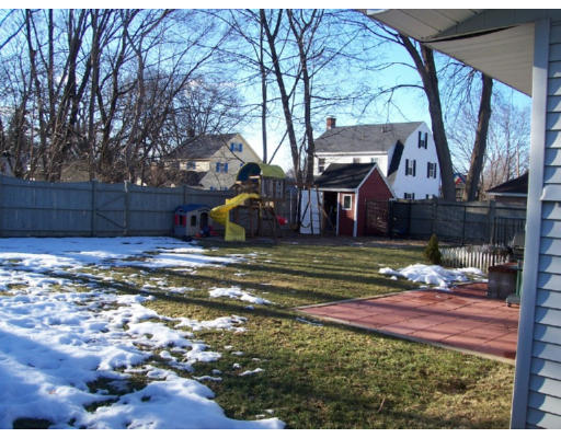 77 Draper Street Lowell, MA 01852 - Photo 14 of 15 Gallery Image 14