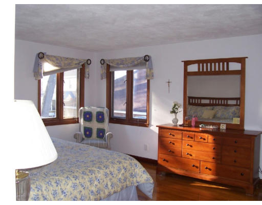 77 Draper Street Lowell, MA 01852 - Photo 10 of 15 Gallery Image 10