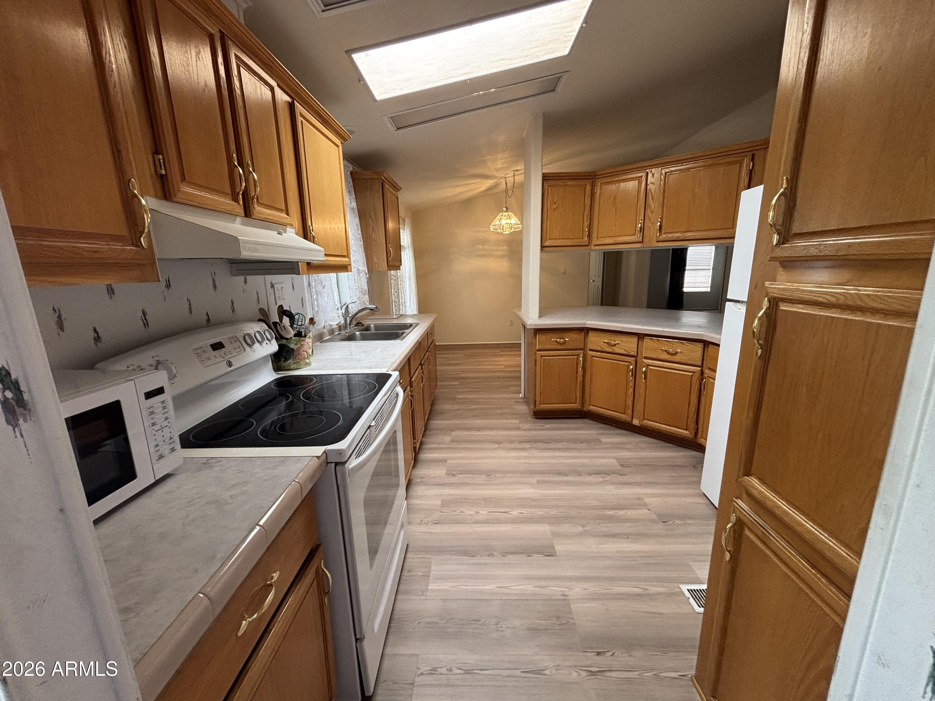 3355 South Cortez Road, Unit 28 Apache Junction, AZ 85119 - Photo 14 of 24 Kitchen