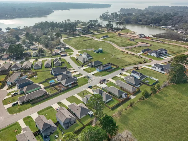 $1,895 | 12998 Sorrento Bay Drive, Willis, TX 77318