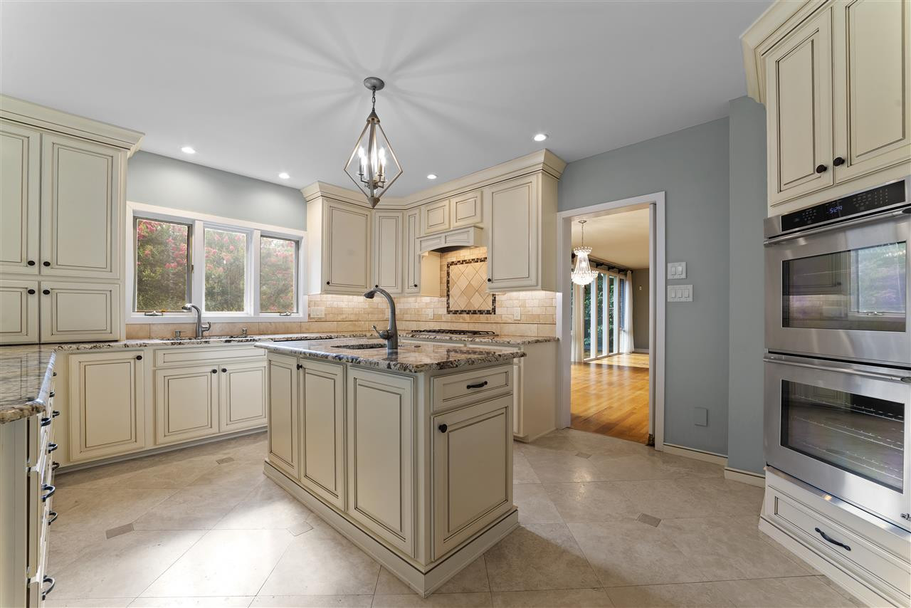2008 Prescott Place Raleigh, NC 27615 - Photo 13 of 30 Kitchen