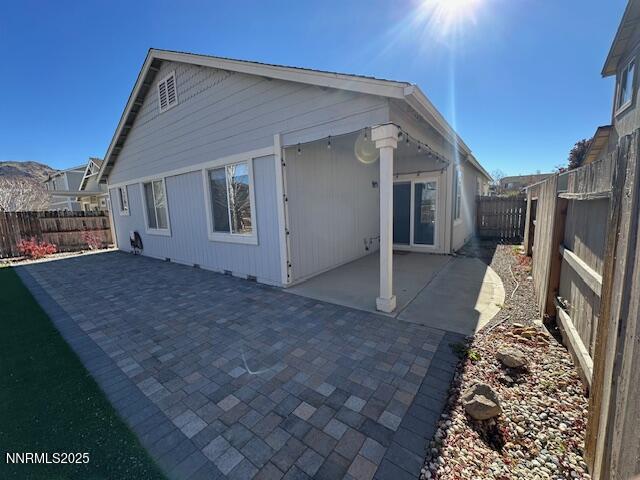 2185 Eagle Greens Drive Reno, NV 89521 - Photo 21 of 22 a backyard of a house