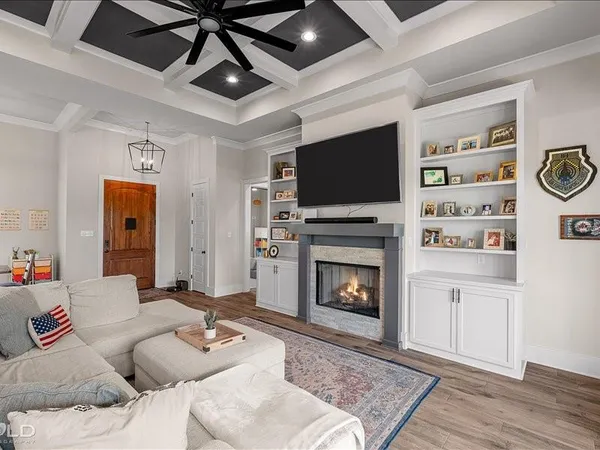 $520,000 | 217 Conti Way, Bossier City, LA 71111