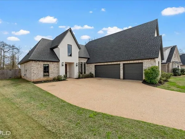 $520,000 | 217 Conti Way, Bossier City, LA 71111