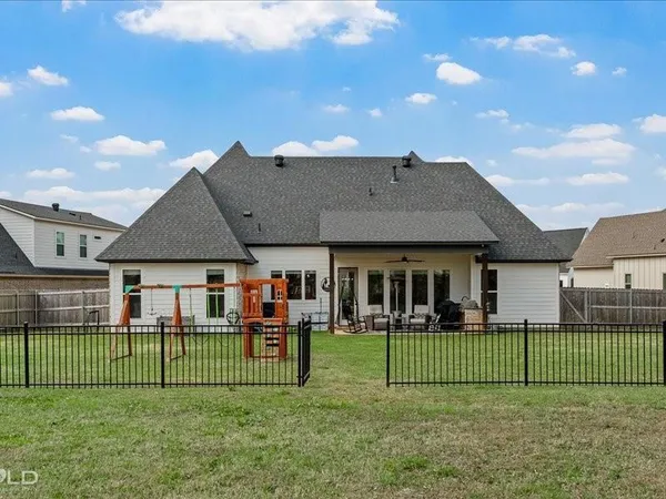 $520,000 | 217 Conti Way, Bossier City, LA 71111