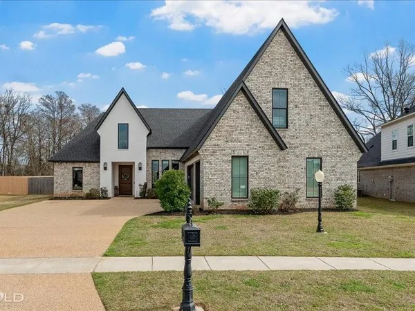 $520,000 | 217 Conti Way, Bossier City, LA 71111