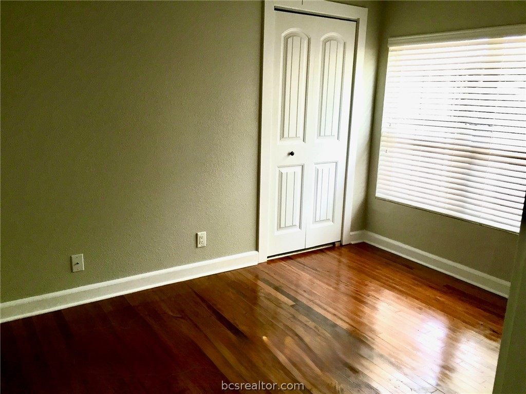 800 Mitchell Street Bryan, TX 77802 - Photo 3 of 6 Large window and closet in bedrooms