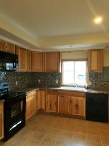 849 Bridgton Road Sebago, ME 04029 - Photo 26 of 31 Unit D kitchen