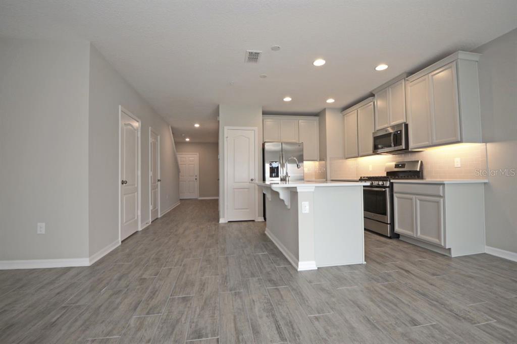 224 Rustic Loop Sanford, FL 32771 - Photo 3 of 39 Gallery Image 3