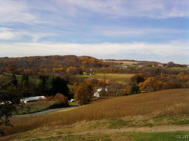 5569 Ridge Road Slatington, PA 18080 - Photo 13 of 14 Gallery Image 13