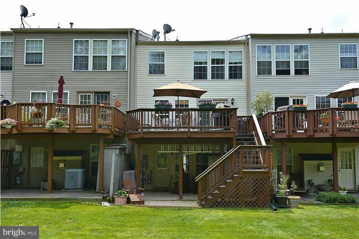 4617 Ripley Manor Terrace Olney, MD 20832 - Photo 3 of 18 Exterior (Rear)