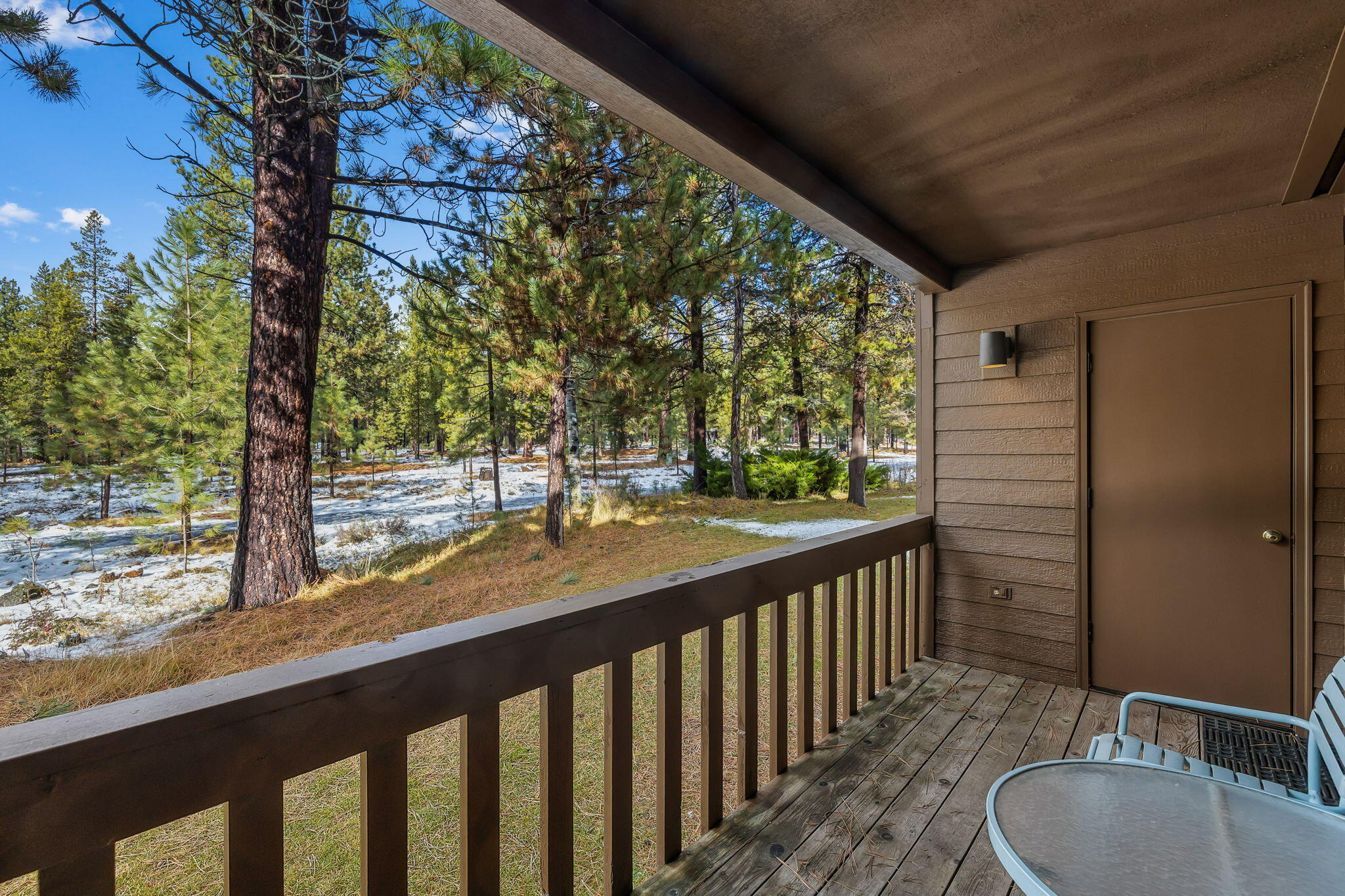 57373 Beaver Ridge Loop, Unit 27 Sunriver, OR 97707 - Photo 14 of 34 2025_12_22_57373_beaver_ridge_loop_unit2