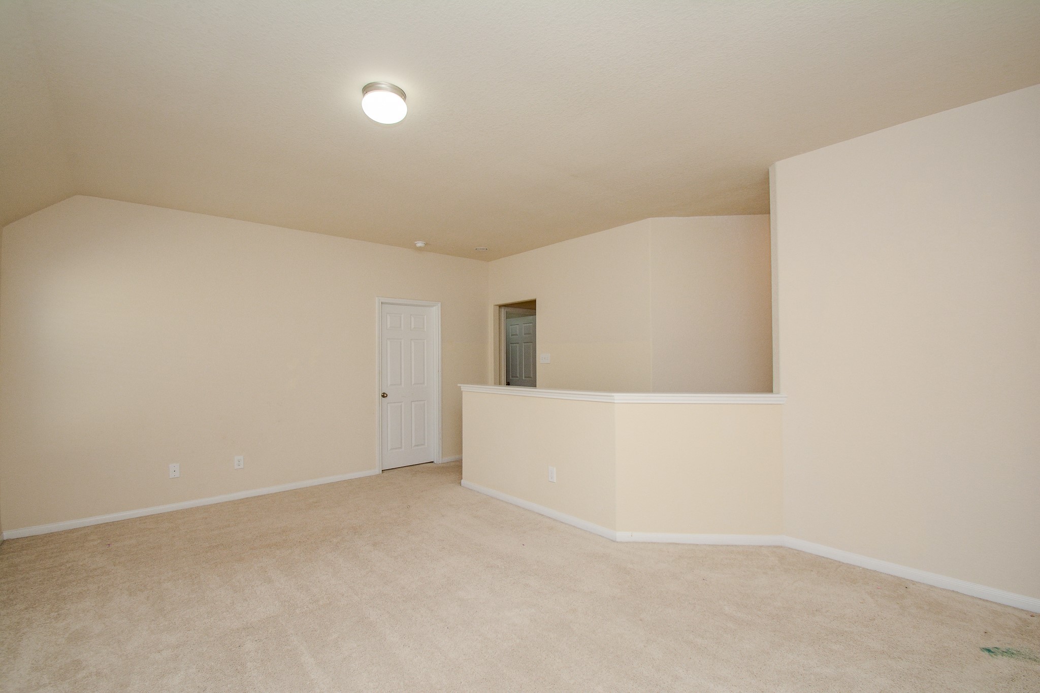 2214 Forest Court Rosenberg, TX 77471 - Photo 17 of 20 a view of an empty room