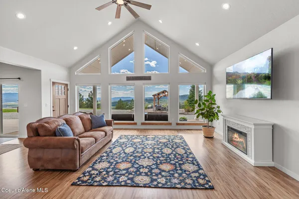 $1,199,000 | 10824 North Payment Peak Road, Post Falls, ID 83854