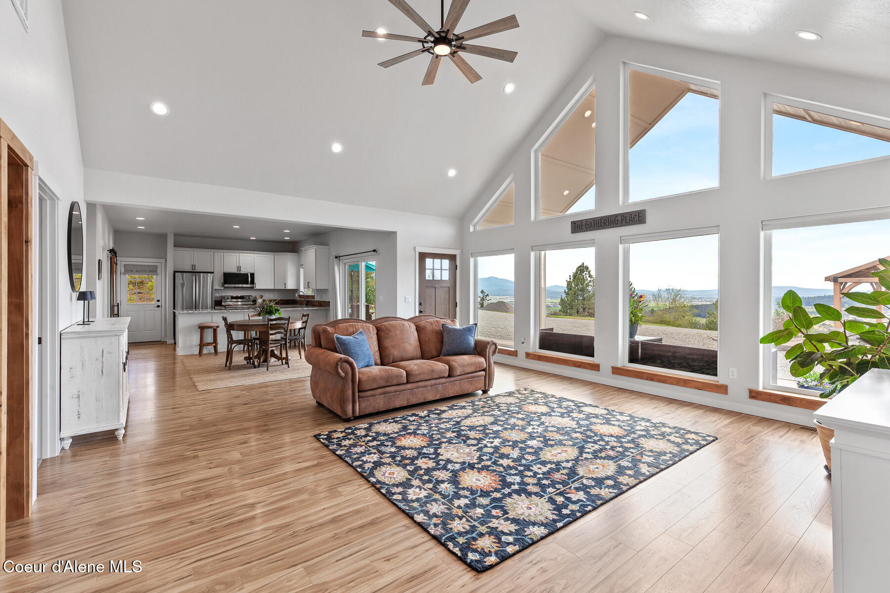 10824 North Payment Peak Road Post Falls, ID 83854 - Photo 6 of 37 10824NPaymentPeakRd-8