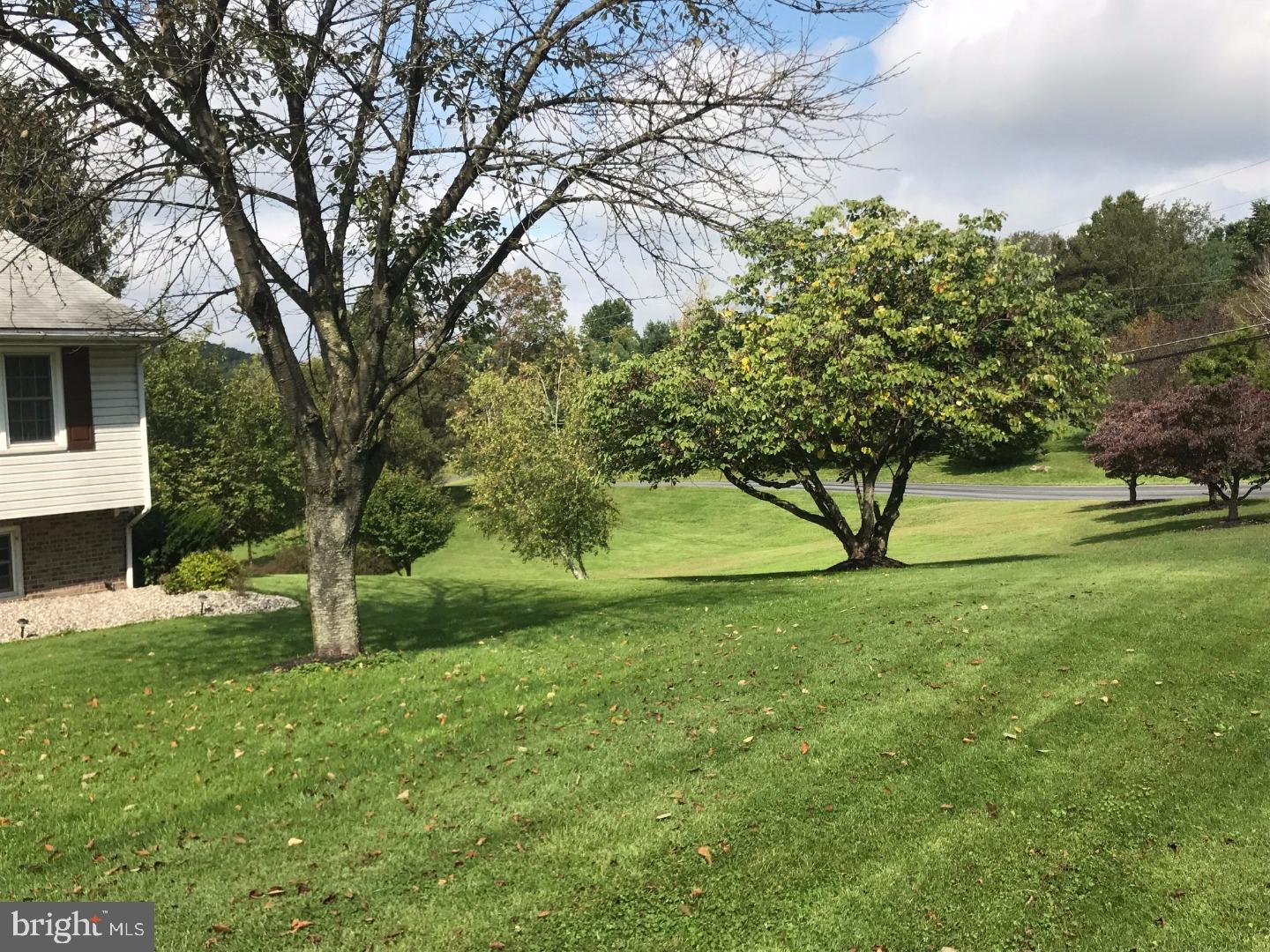713 Gouglersville Road Reading, PA 19608 - Photo 4 of 24