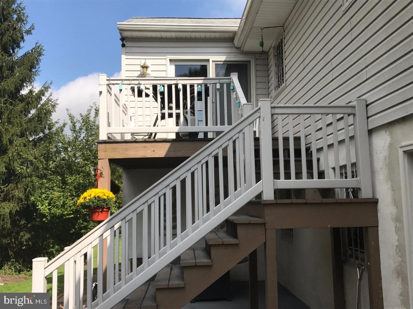 713 Gouglersville Road Reading, PA 19608 - Photo 6 of 24