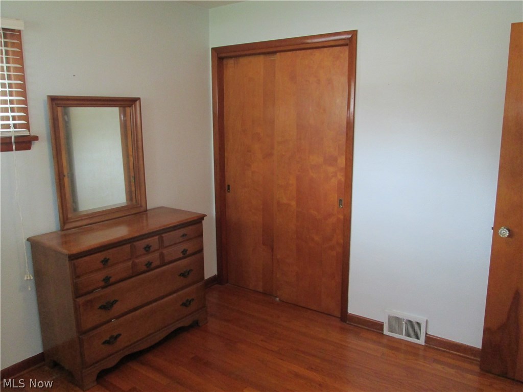 1329 Root Road Lorain, OH 44052 - Photo 21 of 26