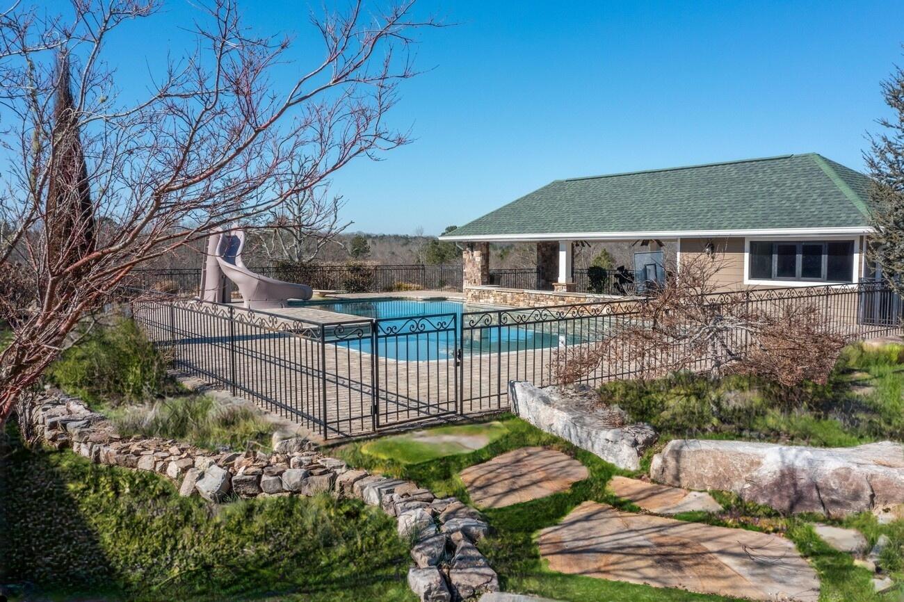 375 Boulder Road Kingston, GA 30145 - Photo 14 of 38 Pool + Poolhouse w:fence