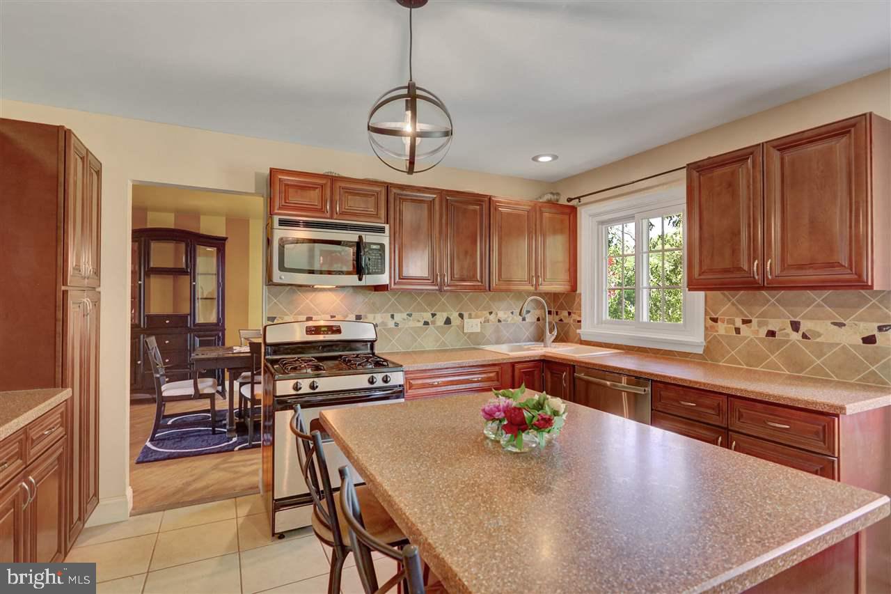 6001 Devonshire Road Harrisburg, PA 17112 - Photo 11 of 25 Gallery Image 11