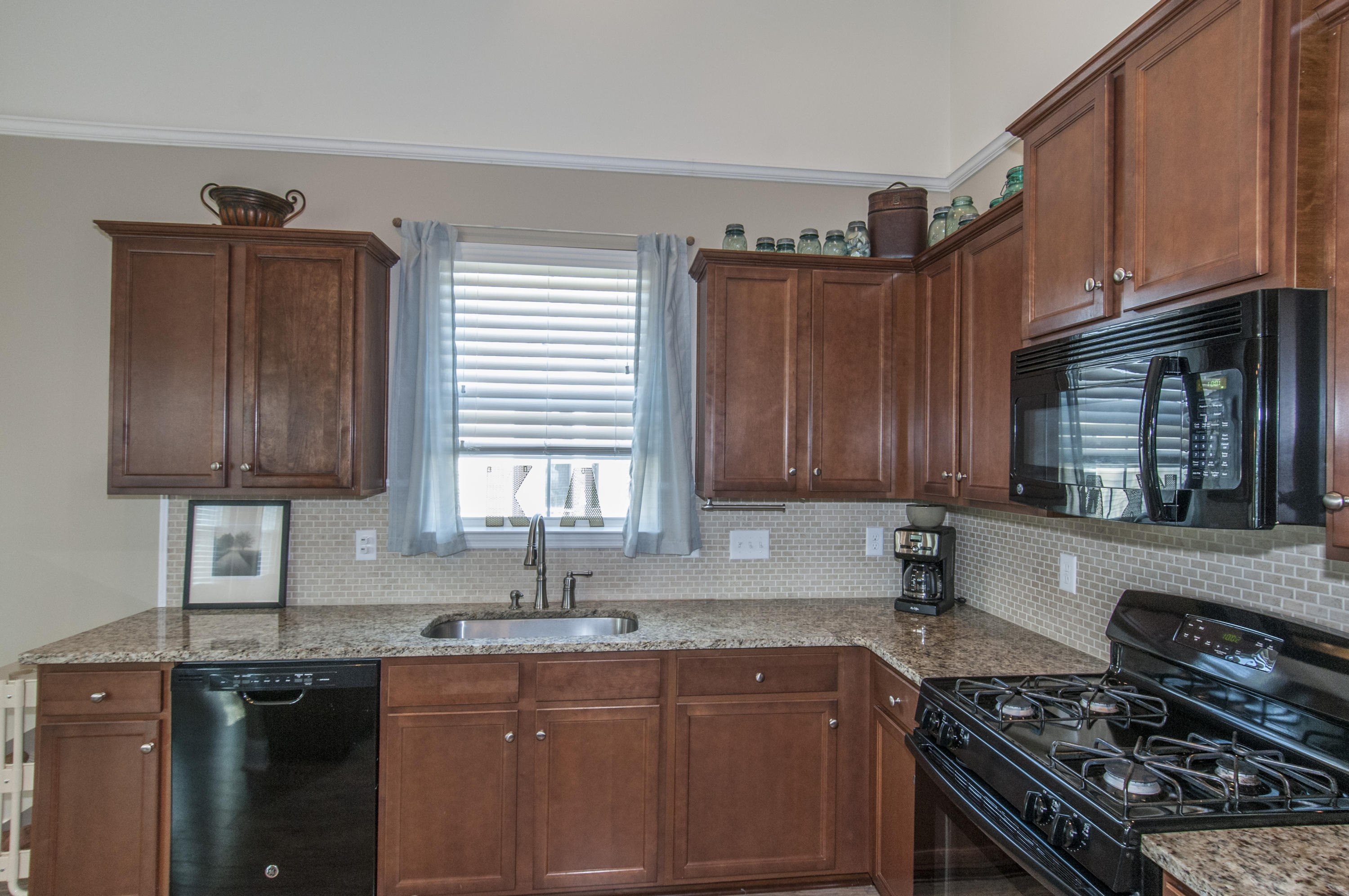 111 Springbank Court Moncks Corner, SC 29461 - Photo 11 of 47 _DSC5998