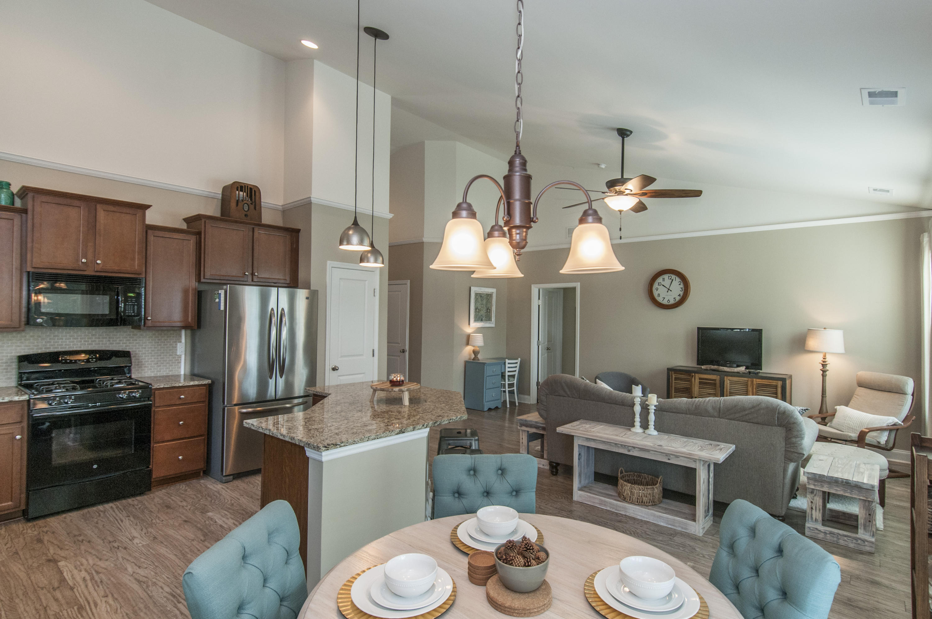 111 Springbank Court Moncks Corner, SC 29461 - Photo 14 of 47 _DSC6004
