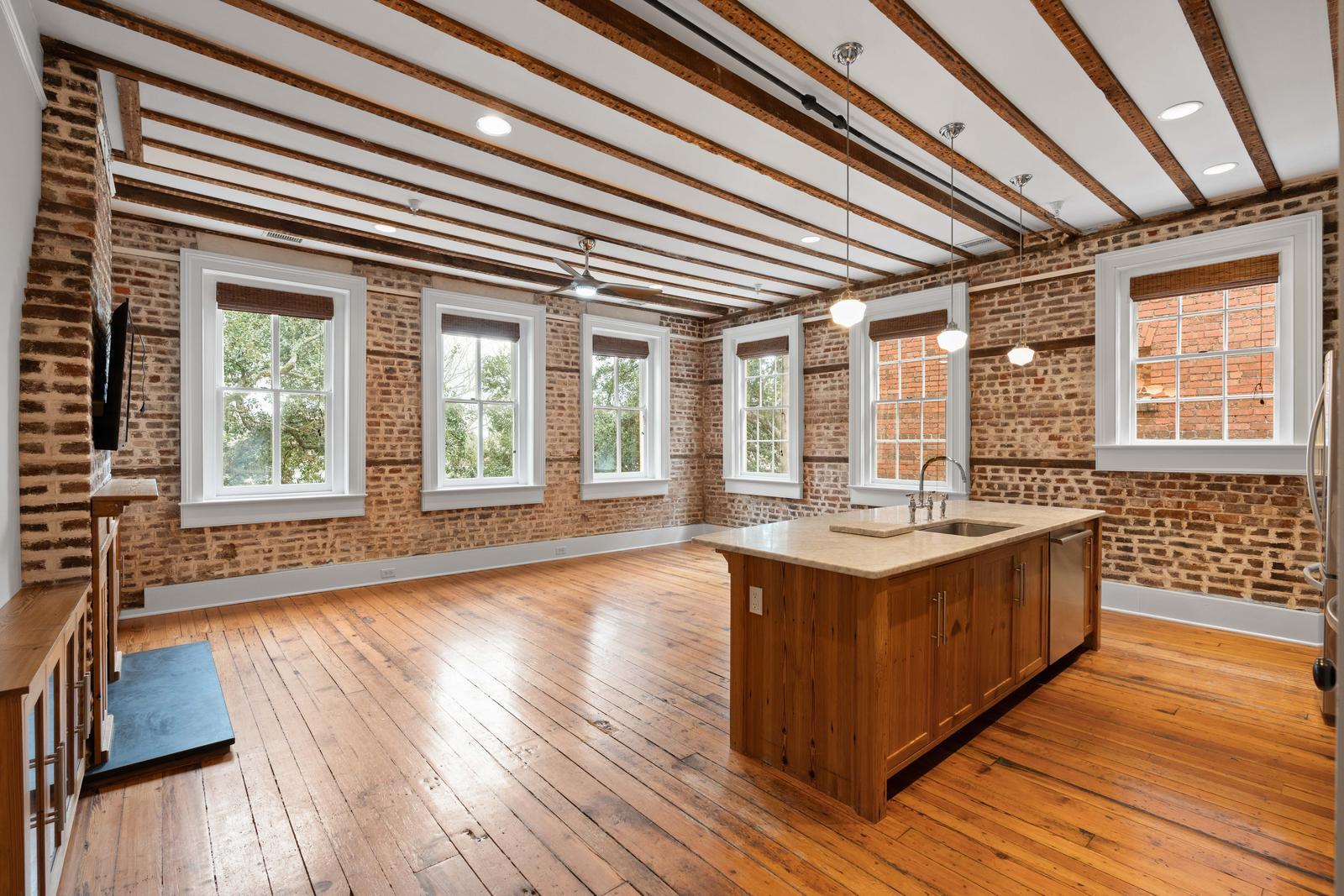 125 Meeting Street, Unit D Charleston, SC 29401 - Photo 1 of 35 24