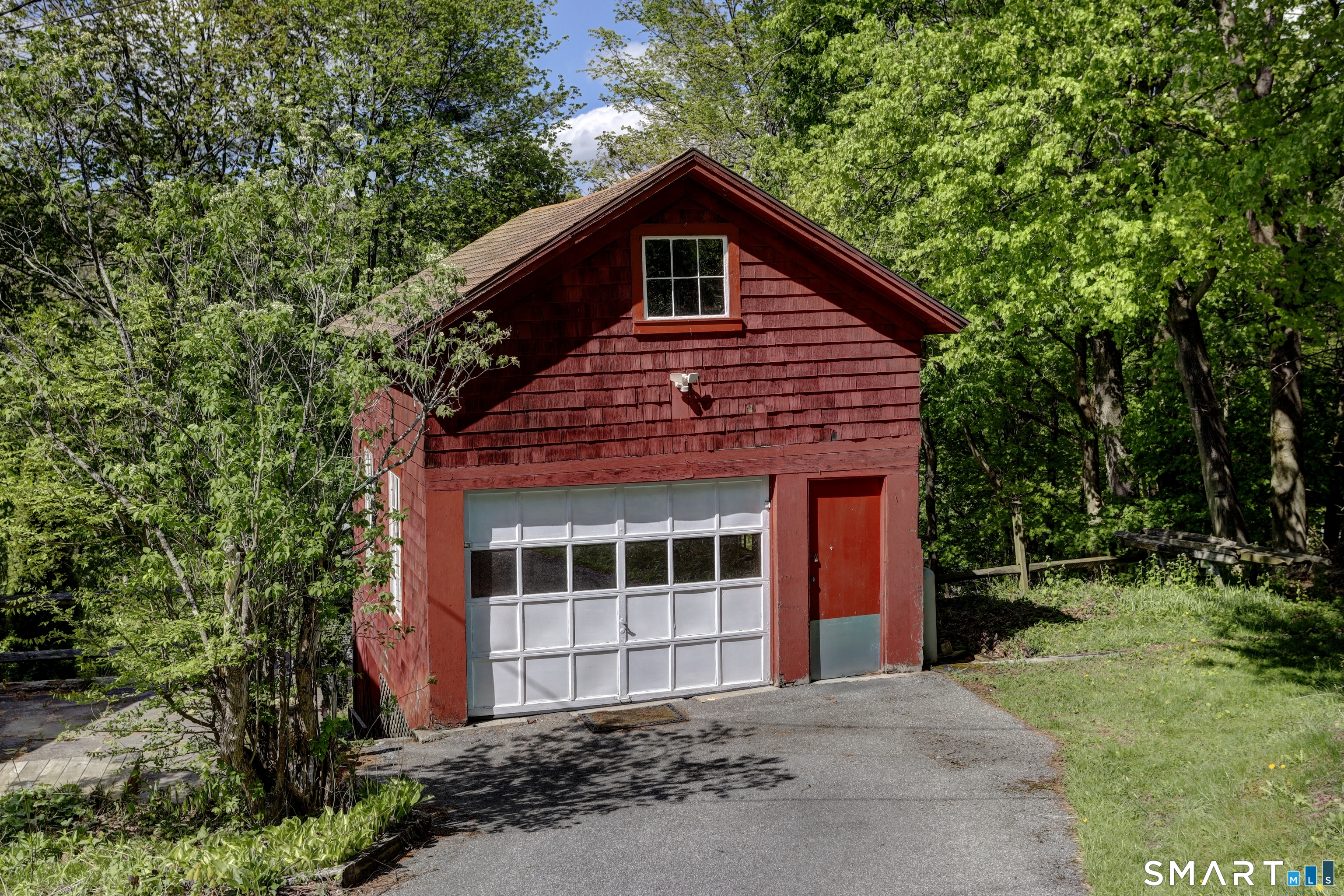 26 Valley View Road Norfolk, CT 06058 - Photo 15 of 20 Barn/Garage with full upstairs loft