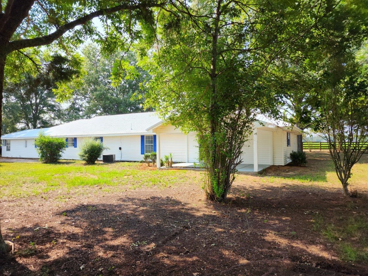 12952 Highway 21 Atmore, AL 36502 - Photo 7 of 41