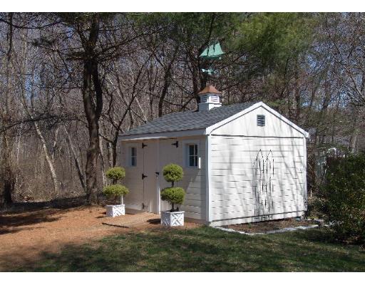 4 Presidents Road Hingham, MA 02043 - Photo 7 of 16 Gallery Image 7