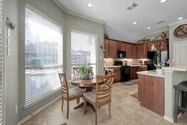 $330,000 | 2318 Caroline Park Lane, Spring, TX 77386