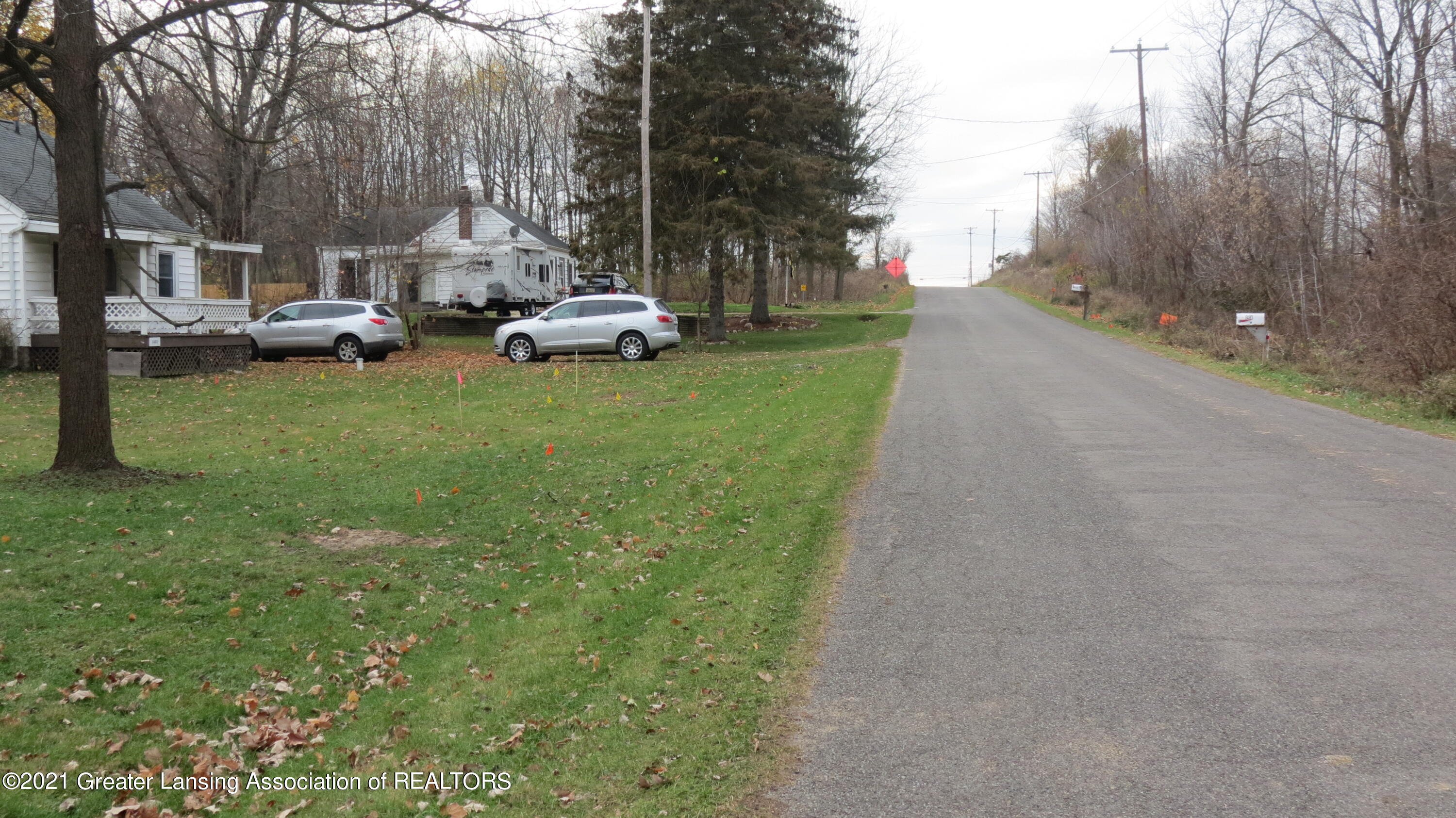 1481 West Valley Road Lansing, MI 48906 - Photo 28 of 35 IMG_8968