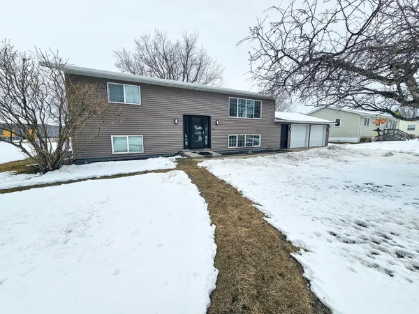 $227,000 | 618 St Marys Avenue Southwest, Red Lake Falls, MN 56750
