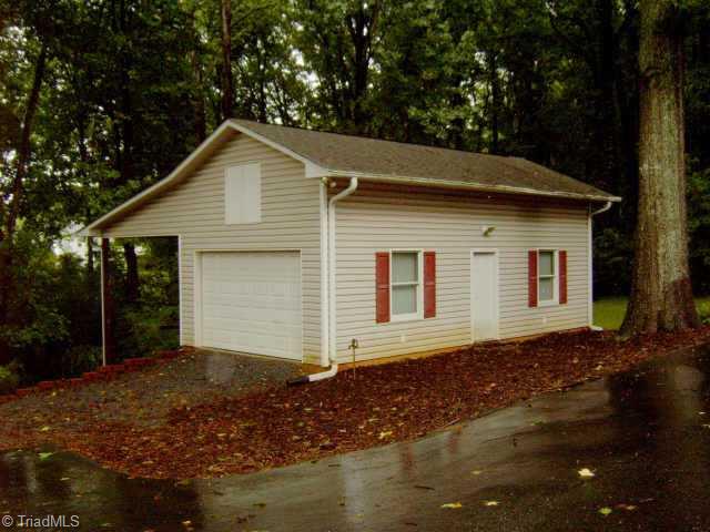 3605 Kingston Road Winston-Salem, NC 27106 - Photo 5 of 9 Other.