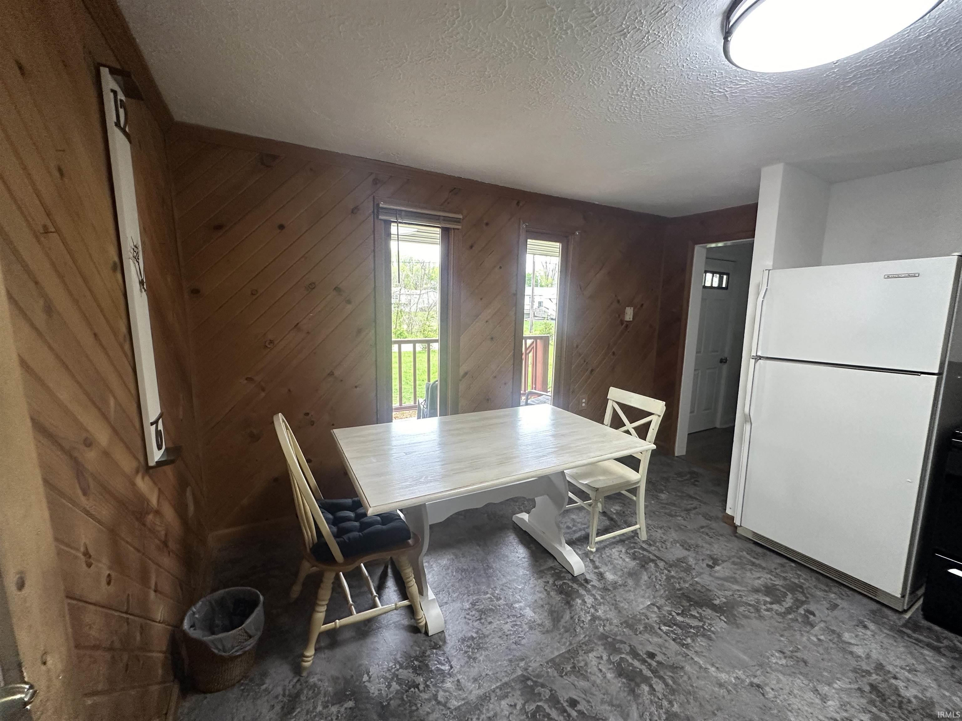 3060 West Shaw Road Bloomington, IN 47403 - Photo 7 of 26