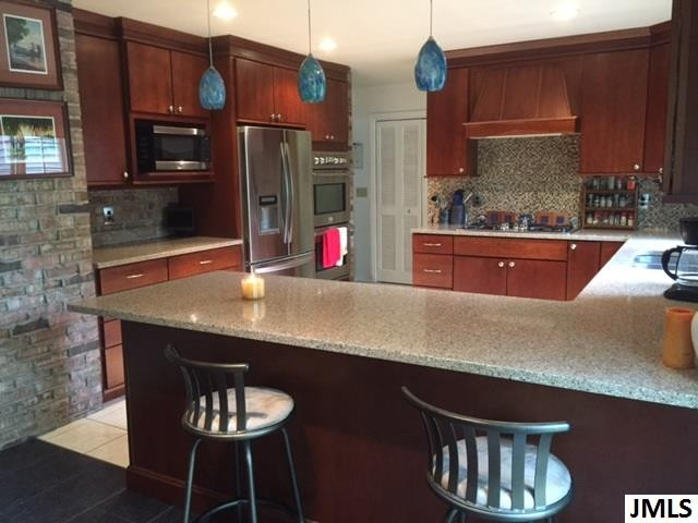 1717 Maybrook Road Jackson, MI 49203 - Photo 7 of 18 Photo 7