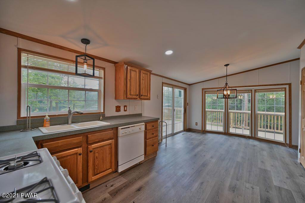 33 Oakview Lane Waymart, PA 18472 - Photo 16 of 65