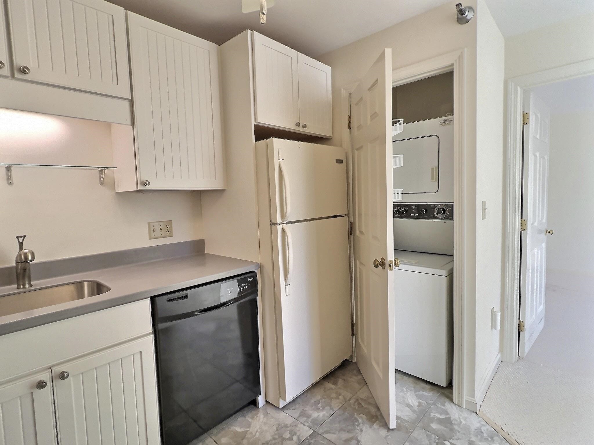 332 Parkside Road, Unit 23 New London, NH 03257 - Photo 19 of 34