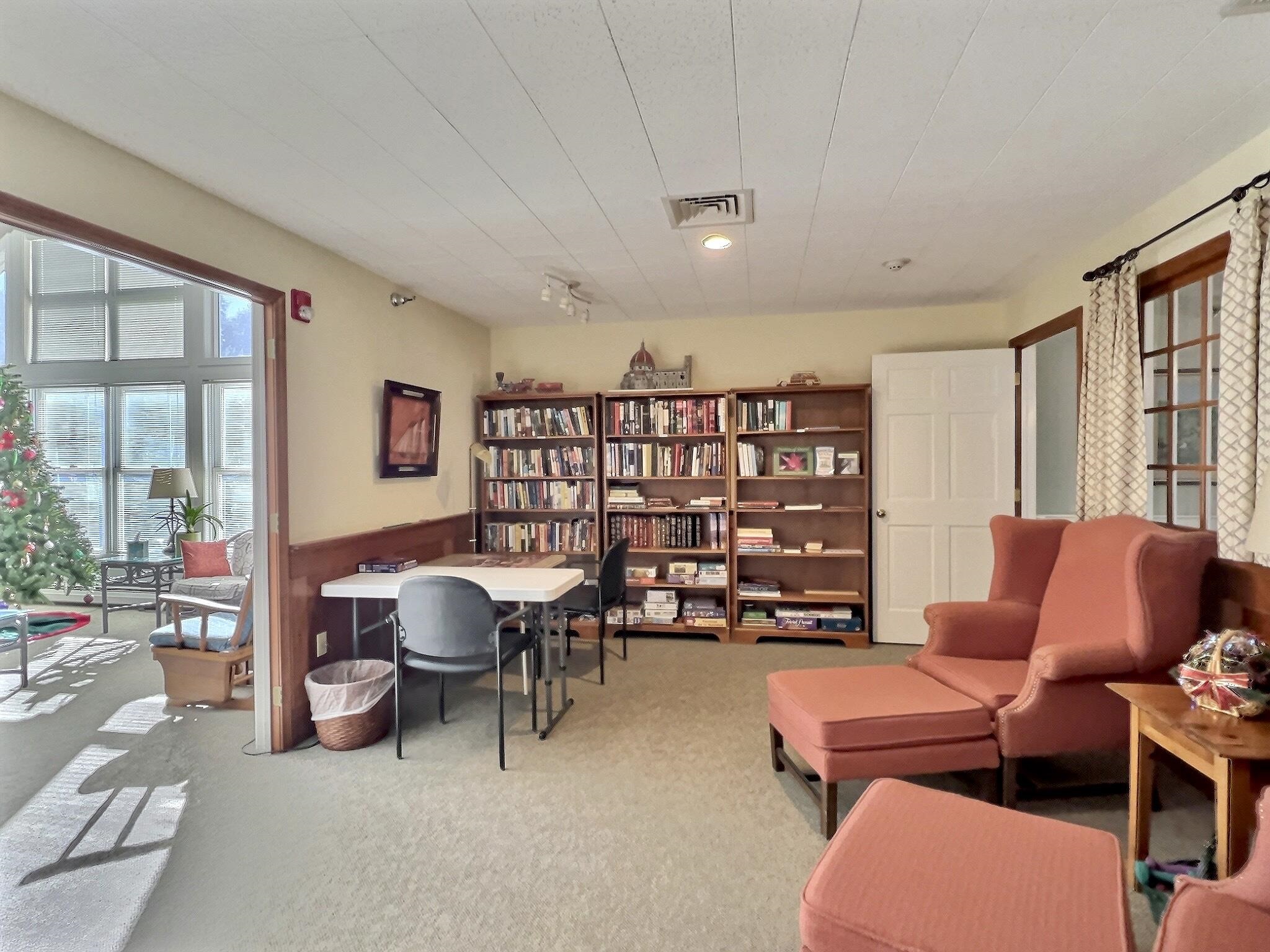 332 Parkside Road, Unit 23 New London, NH 03257 - Photo 8 of 34