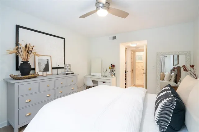 $1,700 | 100 Biscayne Drive Northwest, Unit D1, Atlanta, GA 30309