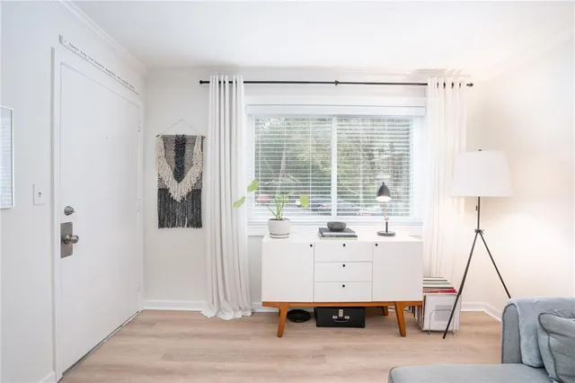 $1,700 | 100 Biscayne Drive Northwest, Unit D1, Atlanta, GA 30309