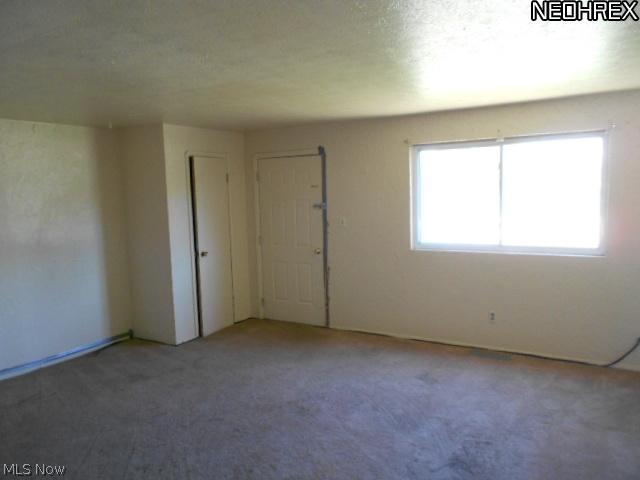 5994 Engle Road Brook Park, OH 44142 - Photo 4 of 13 Gallery Image 4