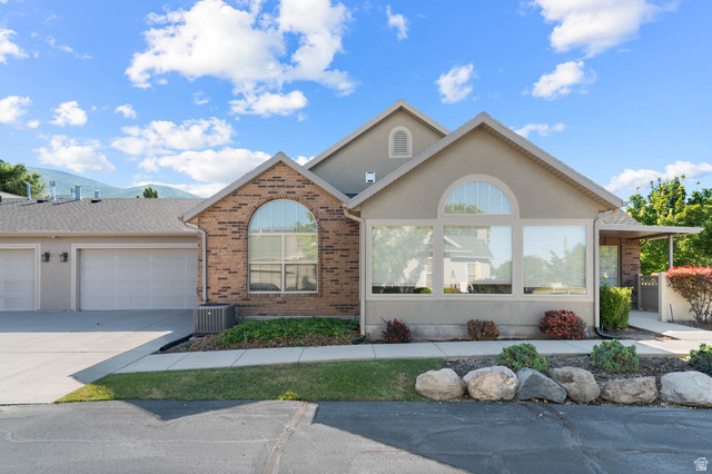 486 West 300 South, Unit B Springville, UT 84663 - Photo 2 of 27