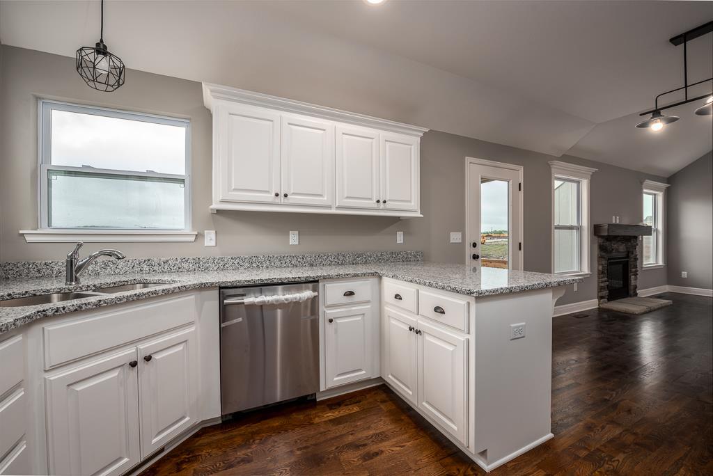 24653 Evans Road Tonganoxie, KS 66086 - Photo 6 of 20