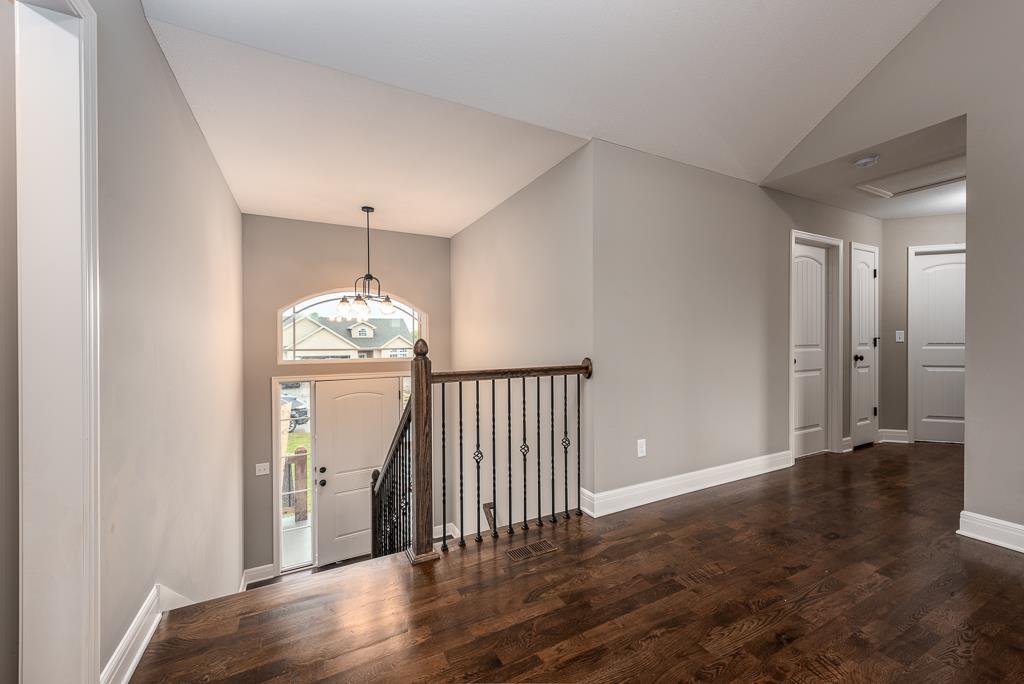 24653 Evans Road Tonganoxie, KS 66086 - Photo 9 of 20