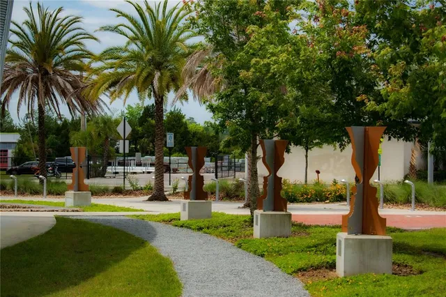 $2,600 | 211 Southeast 9 Street, Gainesville, FL 32601